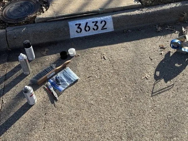 Curb address repaint, after cleaning