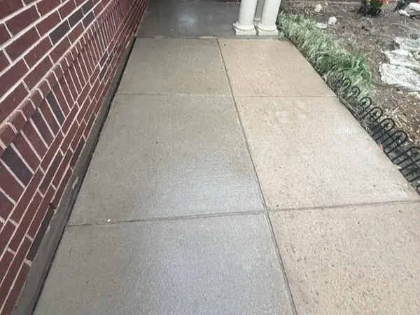 Front porch, after cleaning