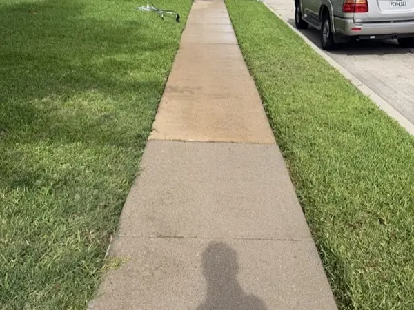 Front walkway, after cleaning